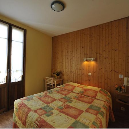 Hotel De La Grotte Aix-les-Bains Luaran gambar